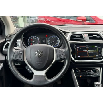 Suzuki SX4 S-Cross  SUV 2021,  1.4 benzyna - Na sprzedaż za 76 900 zł - Łódź - zdjęcie 6