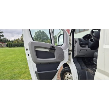 Peugeot Boxer 2011,  2.2 diesel - Na sprzedaż za 32 800 zł - Paproć - zdjęcie 10