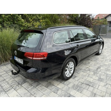Volkswagen Passat 2016,  2.0 diesel, automat - Na sprzedaż za 58 990 zł - Poznań - zdjęcie 3