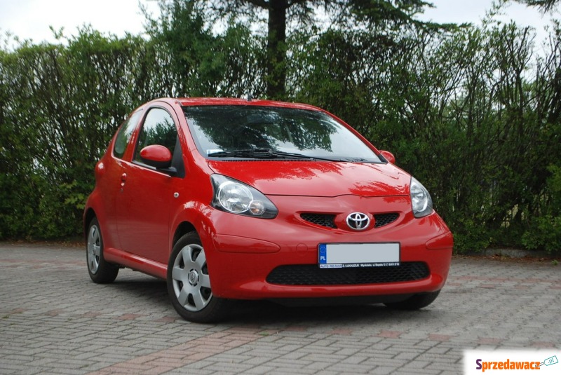 Toyota Aygo  Hatchback 2007,  1.0 benzyna - Na sprzedaż za 8 900,00 zł - Słupsk