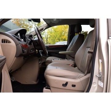 Chrysler Town & Country  Minivan/Van 2013,  3.6 benzyna, automat - Na sprzedaż za 39 900 zł - Warszawa - zdjęcie 5