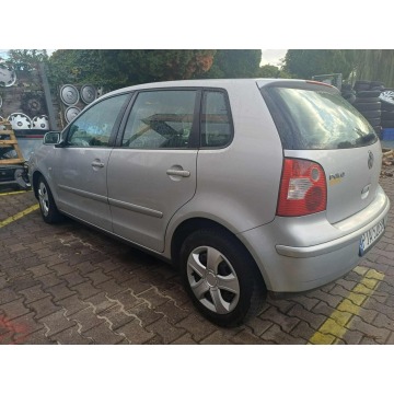 Volkswagen Polo  Hatchback 2005,  1.2 benzyna - Na sprzedaż za 6 300,00 zł - Śrem - zdjęcie 6