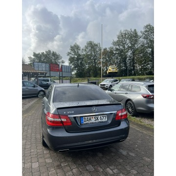 Mercedes - Benz E-klasa  Sedan/Limuzyna 2010,  3.5 benzyna, automat - Na sprzedaż za 47 900 zł - Słupsk - zdjęcie 9