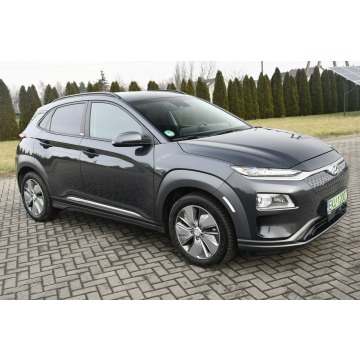 Hyundai Kona  SUV 2020 elektryczny, automat - Na sprzedaż za 89 900 zł - Kutno - zdjęcie 4