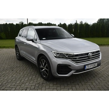 Volkswagen Touareg  SUV 2018,  3.0 diesel, automat - Na sprzedaż za 189 900 zł - Kutno - zdjęcie 3