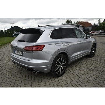 Volkswagen Touareg  SUV 2018,  3.0 diesel, automat - Na sprzedaż za 189 900 zł - Kutno - zdjęcie 10