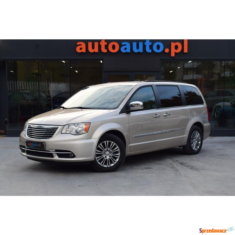 Chrysler Town & Country  Minivan/Van 2013,  3.6 benzyna, automat - Na sprzedaż za 39 900 zł - Warszawa