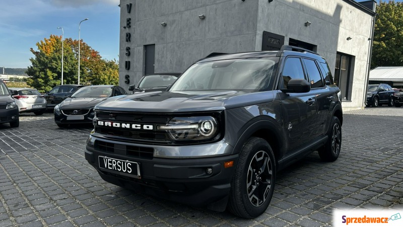 Ford Bronco  SUV 2021,  1.5 benzyna, automat - Na sprzedaż za 100 000 zł - Gdynia