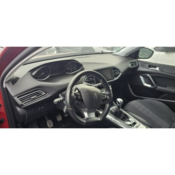 Peugeot 308  Hatchback 2020,  1.5 diesel, automat - Na sprzedaż za 25 999 zł - Pleszew - zdjęcie 4