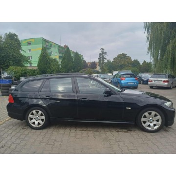 BMW Seria 3 2009,  2.0 benzyna - Na sprzedaż za 16 500 zł - Śrem - zdjęcie 5