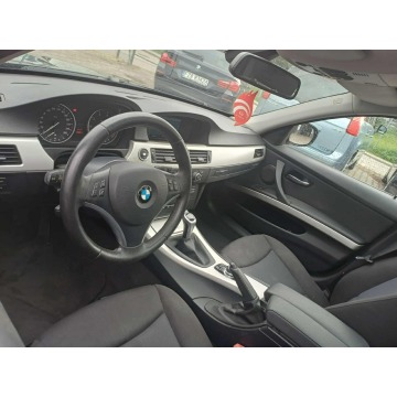 BMW Seria 3 2009,  2.0 benzyna - Na sprzedaż za 16 500 zł - Śrem - zdjęcie 9