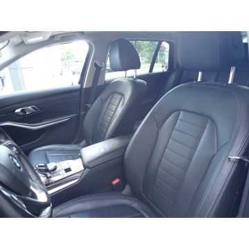 BMW Seria 3 2019,  2.0 diesel, automat - Na sprzedaż za 94 900 zł - Łódź - zdjęcie 9