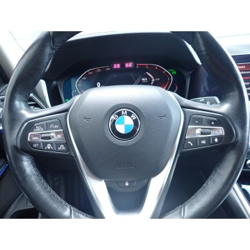 BMW Seria 3 2019,  2.0 diesel, automat - Na sprzedaż za 94 900 zł - Łódź - zdjęcie 12