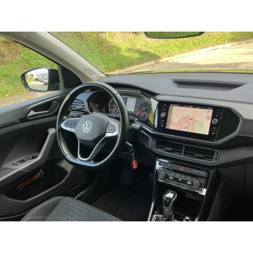 Volkswagen T-Cross  SUV 2020,  1.0 benzyna, automat - Na sprzedaż za 64 999 zł - Gostyń - zdjęcie 9
