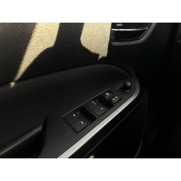 Suzuki Vitara  SUV 2021,  1.4 benzyna - Na sprzedaż za 72 900 zł - Łódź - zdjęcie 11