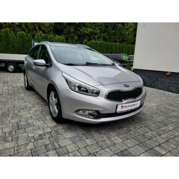 Kia Cee'd - ** 1,6 CRDI ** Nawigacja  ** Bezwypadkowy **