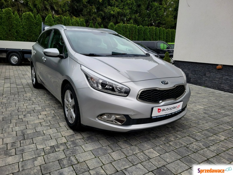 Kia Ceed 2014,  1.6 diesel - Na sprzedaż za 29 900 zł - Jatutów