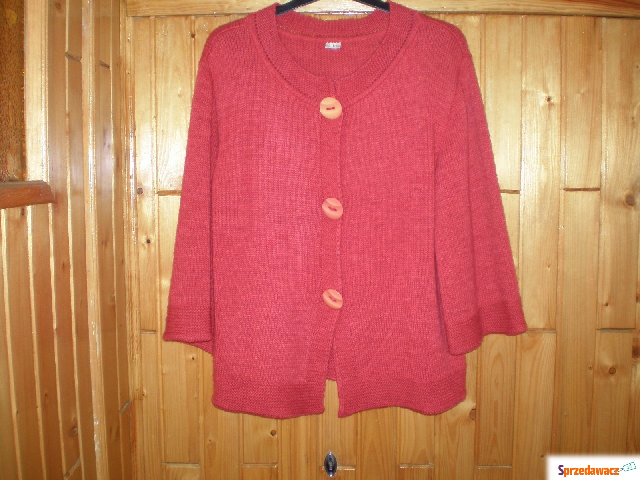 Sweter damski w kolorze czerwonym,...