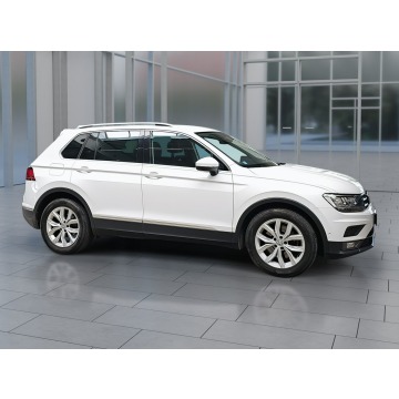 Volkswagen Tiguan  SUV 2019,  2.0 benzyna, automat - Na sprzedaż za 85 900 zł - Janki - zdjęcie 6