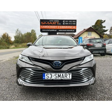 Toyota Camry  Sedan/Limuzyna 2020,  2.5 hybryda, automat - Na sprzedaż za 126 900 zł - Rydułtowy - zdjęcie 2