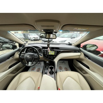 Toyota Camry  Sedan/Limuzyna 2020,  2.5 hybryda, automat - Na sprzedaż za 126 900 zł - Rydułtowy - zdjęcie 10