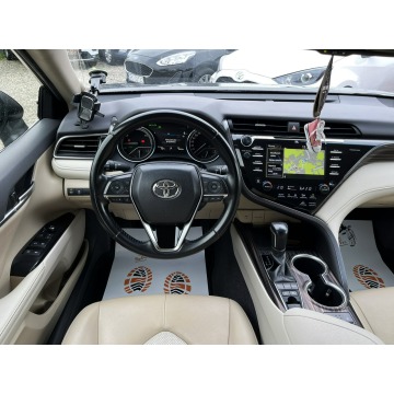 Toyota Camry  Sedan/Limuzyna 2020,  2.5 hybryda, automat - Na sprzedaż za 126 900 zł - Rydułtowy - zdjęcie 11