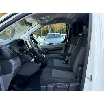 Toyota ProAce  Minivan/Van 2022,  2.0 diesel - Na sprzedaż za 104 800 zł - Pęcice - zdjęcie 11