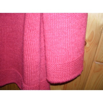 Sweter damski w kolorze czerwonym, rozmiar 44.... - Swetry damskie - Piekary Śląskie - zdjęcie 3