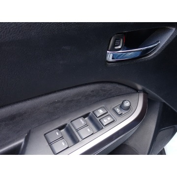 Suzuki Vitara  SUV 2023,  1.5 hybryda, automat - Na sprzedaż za 104 900 zł - Łódź - zdjęcie 7