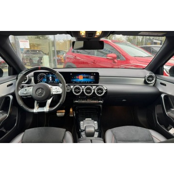 Mercedes - Benz A-klasa  Hatchback 2022,  2.0 benzyna, automat - Na sprzedaż za 149 900 zł - Łódź - zdjęcie 6