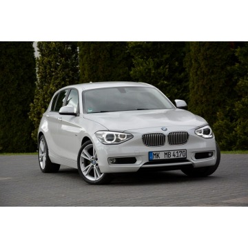 BMW Seria 1  Hatchback 2012,  2.0 benzyna, automat - Na sprzedaż za 34 900 zł - Ostrów Mazowiecka - zdjęcie 9
