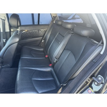 Mercedes - Benz E-klasa 2005,  3.0 diesel, automat - Na sprzedaż za 19 900 zł - Gdów - zdjęcie 9