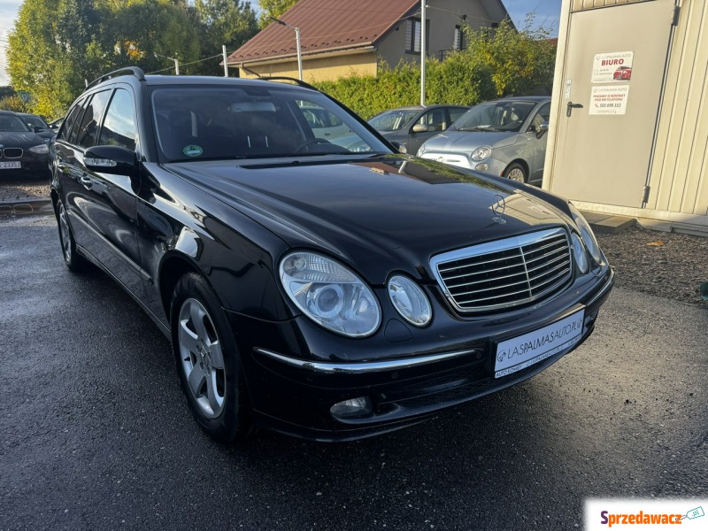 Mercedes - Benz E-klasa 2005,  3.0 diesel, automat - Na sprzedaż za 19 900 zł - Gdów