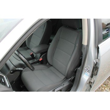 Volkswagen Golf 2012,  1.6 diesel - Na sprzedaż za 22 400 zł - Harklowa - zdjęcie 12