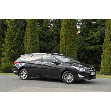 Hyundai i40  Kombi 2014,  1.7 diesel - Na sprzedaż za 27 900 zł - Ostrów Mazowiecka - zdjęcie 4