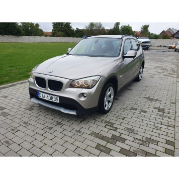 BMW X1  SUV 2011,  2.0 diesel - Na sprzedaż za 26 900 zł - Strobice - zdjęcie 2