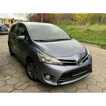 Toyota Verso 1.8 Benzyna opłacony Automat