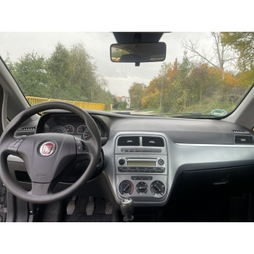 Fiat Grande Punto  Hatchback 2010,  1.2 benzyna - Na sprzedaż za 12 999 zł - Gostyń - zdjęcie 12