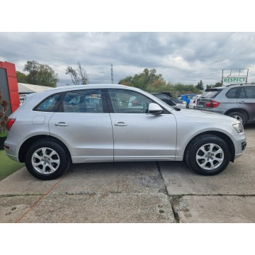 Audi Q5  SUV 2009,  2.0 benzyna, automat - Na sprzedaż za 36 900 zł - Kraków - zdjęcie 4