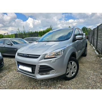 Ford Kuga  SUV 2015,  1.5 benzyna - Na sprzedaż za 38 990 zł - Kościerzyna - zdjęcie 2