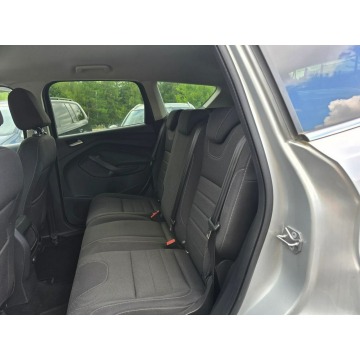 Ford Kuga  SUV 2015,  1.5 benzyna - Na sprzedaż za 38 990 zł - Kościerzyna - zdjęcie 10