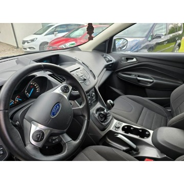 Ford Kuga  SUV 2015,  1.5 benzyna - Na sprzedaż za 38 990 zł - Kościerzyna - zdjęcie 12