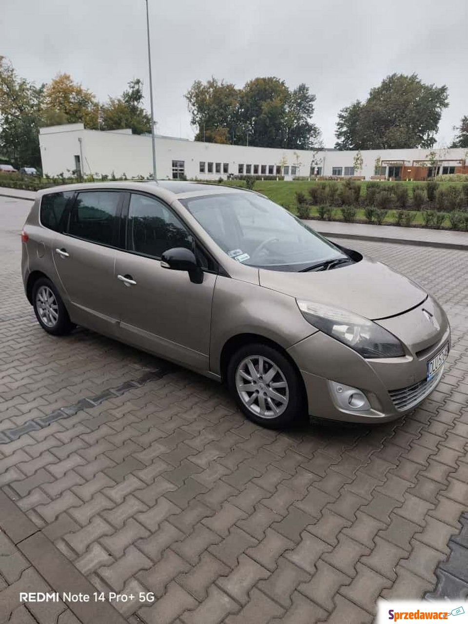 Renault Scenic 2011