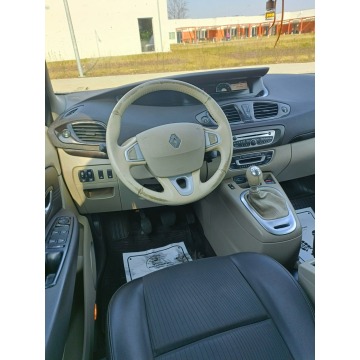 Renault Scenic  Minivan/Van 2011,  1.6 diesel - Na sprzedaż za 19 999 zł - Głogów - zdjęcie 7