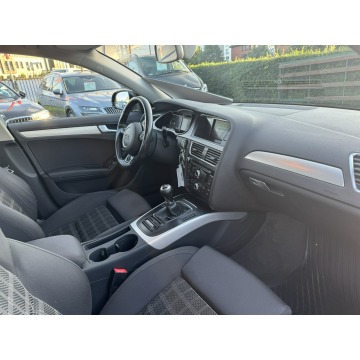 Audi A4 2013,  2.0 diesel - Na sprzedaż za 29 900 zł - Reda - zdjęcie 11