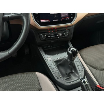 Seat Ibiza  Hatchback 2018,  1.0 benzyna - Na sprzedaż za 39 900 zł - Łódź - zdjęcie 10