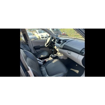 Mitsubishi L200 2007,  2.5 diesel, automat - Na sprzedaż za 39 900 zł - Reda - zdjęcie 6