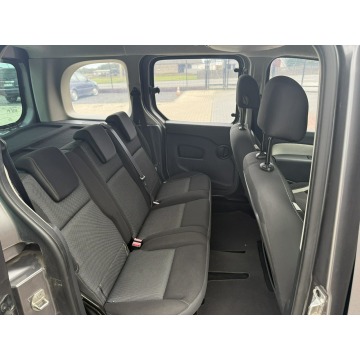 Renault Kangoo  Minivan/Van 2015,  1.2 benzyna - Na sprzedaż za 17 500 zł - Zielona Łąka - zdjęcie 10