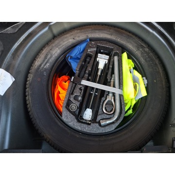Volkswagen Polo  Hatchback 2011,  1.4 benzyna - Na sprzedaż za 26 900 zł - Olsztyn - zdjęcie 12