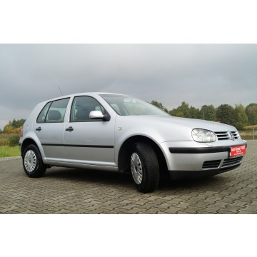 Volkswagen Golf  Hatchback 2002,  1.4 benzyna - Na sprzedaż za 10 900 zł - Goczałkowice-Zdrój - zdjęcie 2